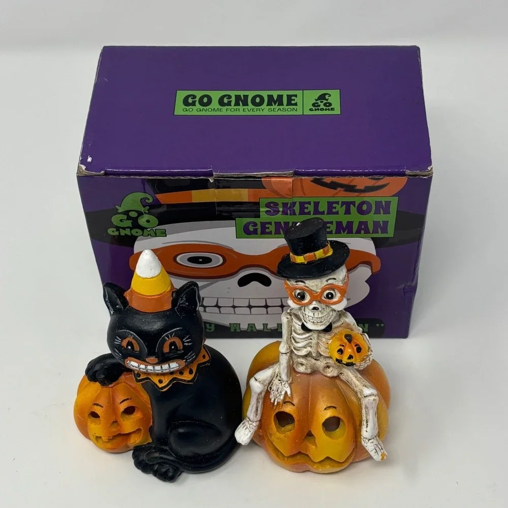 Halloween Bundle Table Covers Go Gnome Lantern Figurines Magnetic Block Puzzle